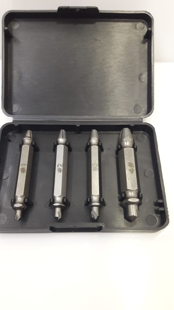 Scerw driver extractor 4 pcs set.